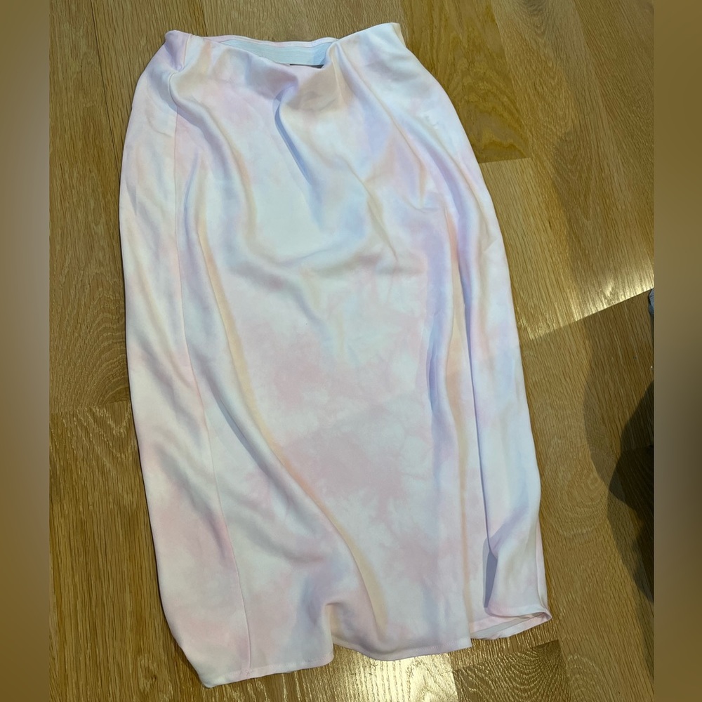 SILK MIDI SKIRT